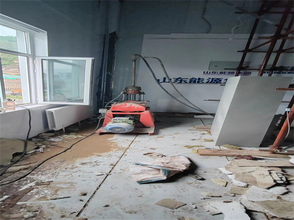 火炬开发区街道地基基础下沉墙体裂缝加固注浆顶升施工